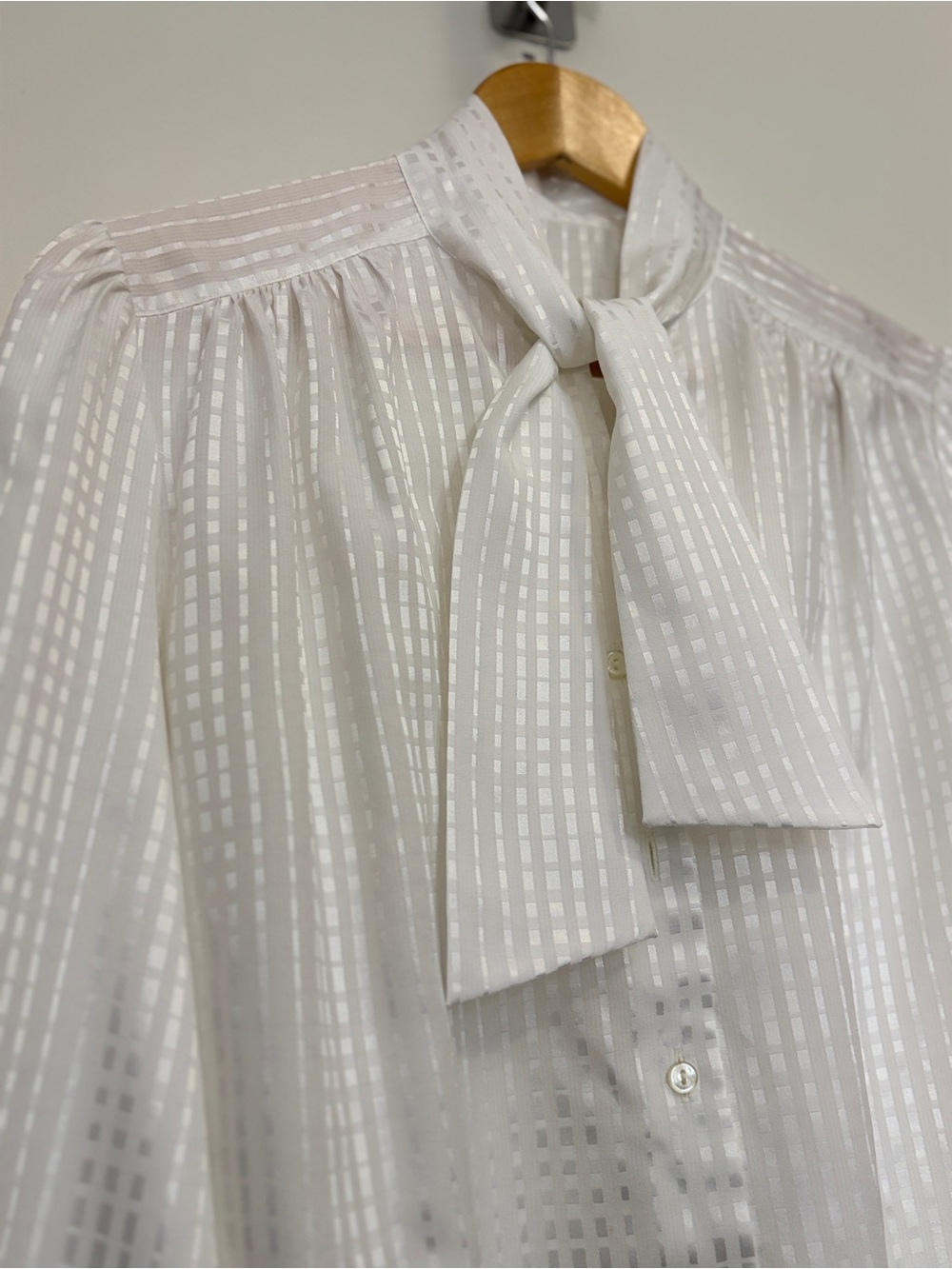 Vtg 1980s St Michael UK White Sheer Plaid Tie Neck Bow Blouse Medium